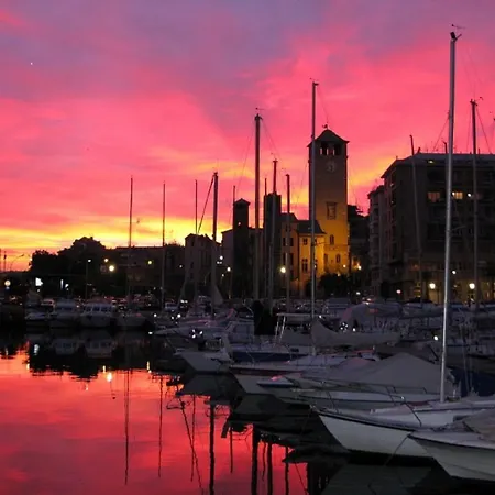 Lägenhet Costa E Mare Savona