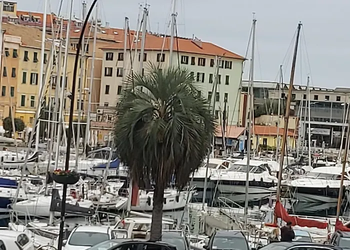 Costa E Mare * Savona